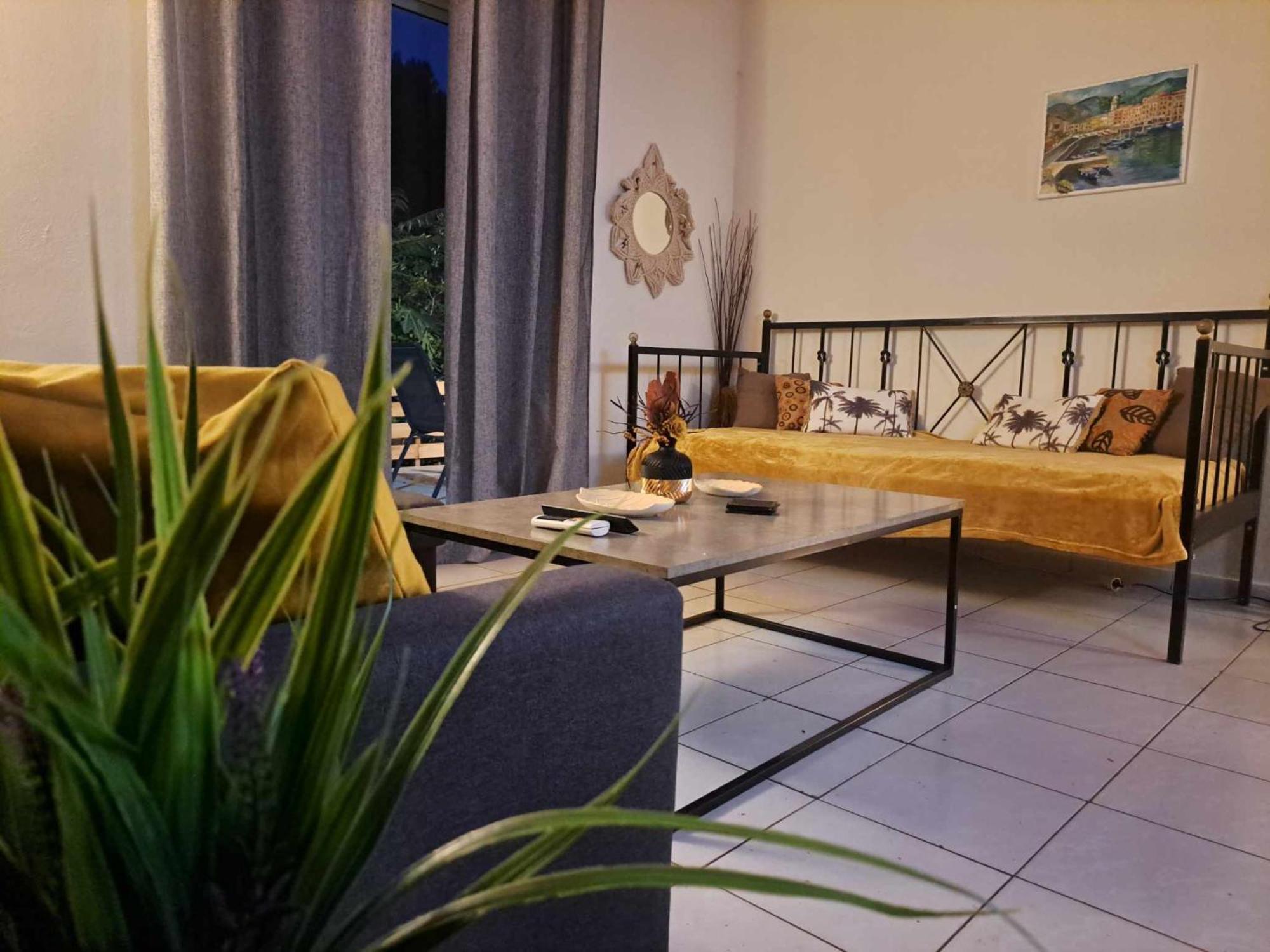 Willa Felina House Artemida  Zewnętrze zdjęcie